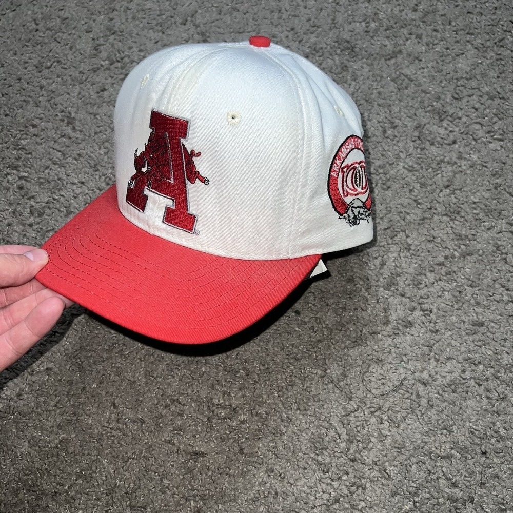 VTG Sports Specialties‎ University Of Arkansas Razorbacks Snapback Hat Cap 100th